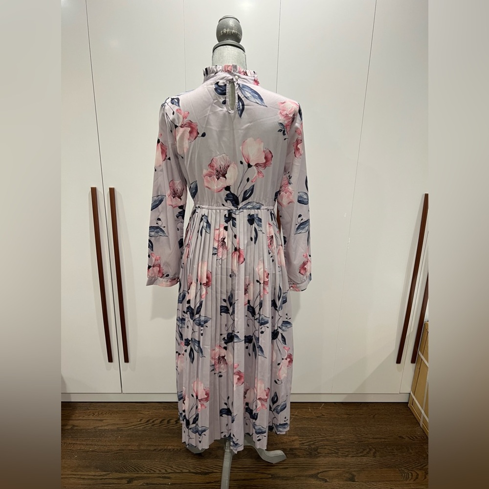 Beautiful dress size M floral